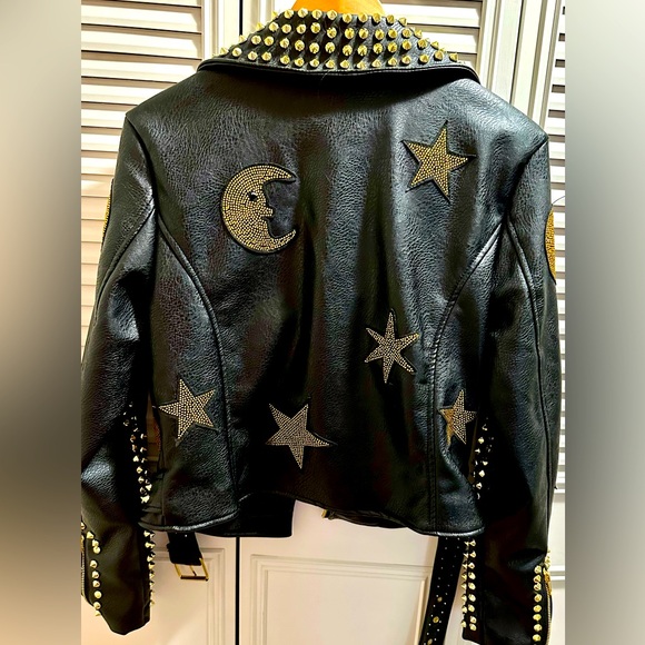 Azalea Wang Estrada moto jacket size large, EUC 🌙 Vegan leather ⭐️ Gorgeous! - Picture 2 of 5